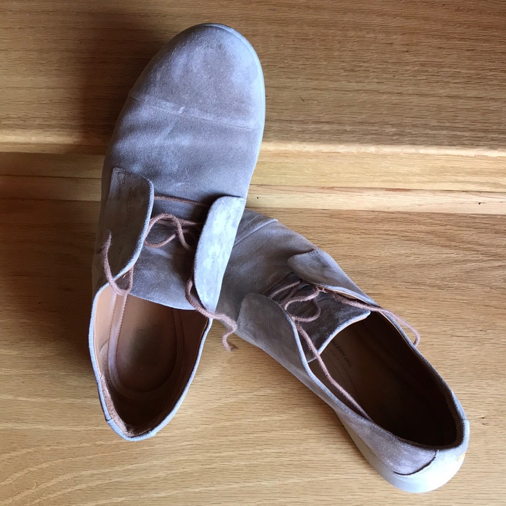 Samuel Hubbard shoes.